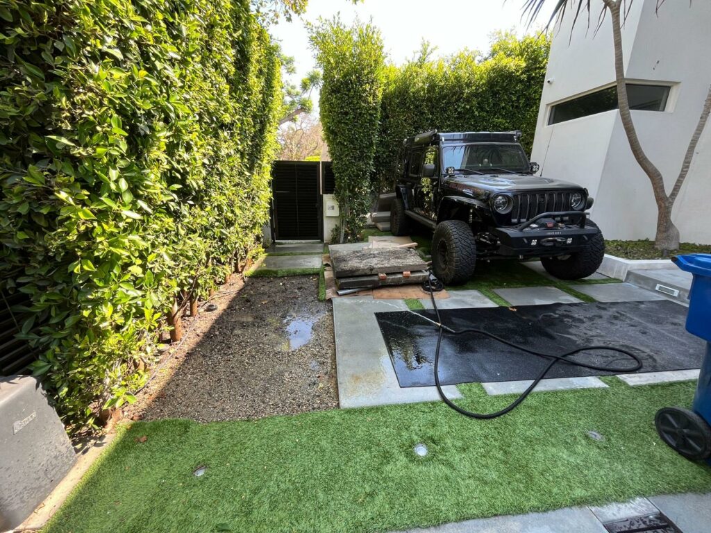 Spot Sewer Lateral And Sleeved The Remaining Sewer Lateral By using The Method of Fiberglass Lining And A Clean Out Installation Los Angeles CA 90048