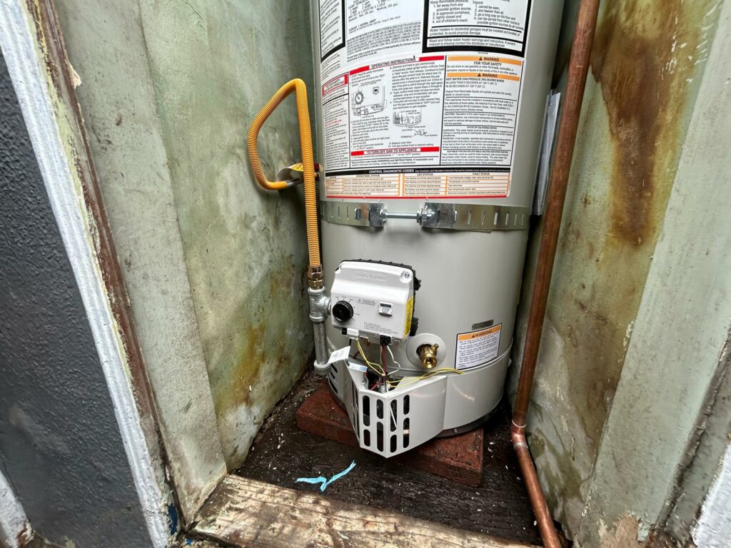 Tank Water Heater Replacement in Los Angeles, CA