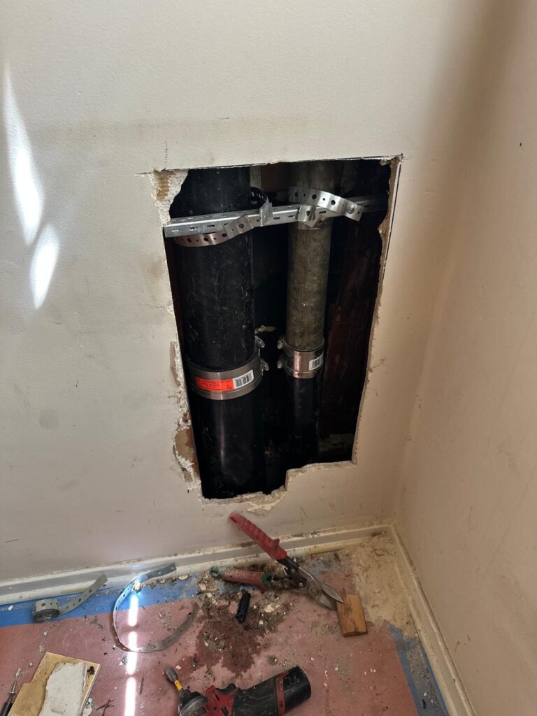 Sewer Pipe Replacement Under Crawlspace – Kenmore Ave, Los Angeles, CA 90027